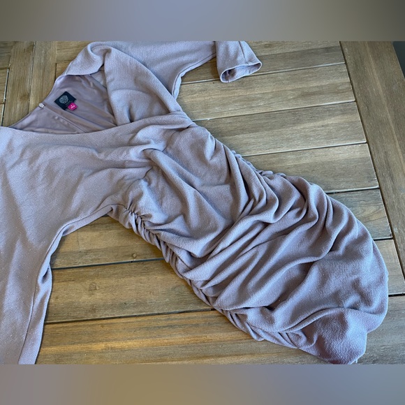 Vince Camuto Women’s Ruched Glitter Bodycon Dress Pink Size 6 - Picture 4 of 6